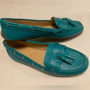 NWT.  Talbots Green Leather Moccasins Wth Tassels, size 7.5.
